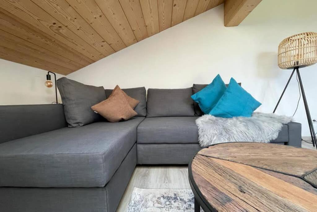 Gemuetliche Ferienwohnung Im Dg Am Tegernsee - Bergblick, Ruhe & Ganz Viel Platz Bad Wiessee Ngoại thất bức ảnh