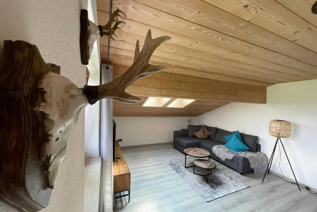 Gemuetliche Ferienwohnung Im Dg Am Tegernsee - Bergblick, Ruhe & Ganz Viel Platz Bad Wiessee Ngoại thất bức ảnh