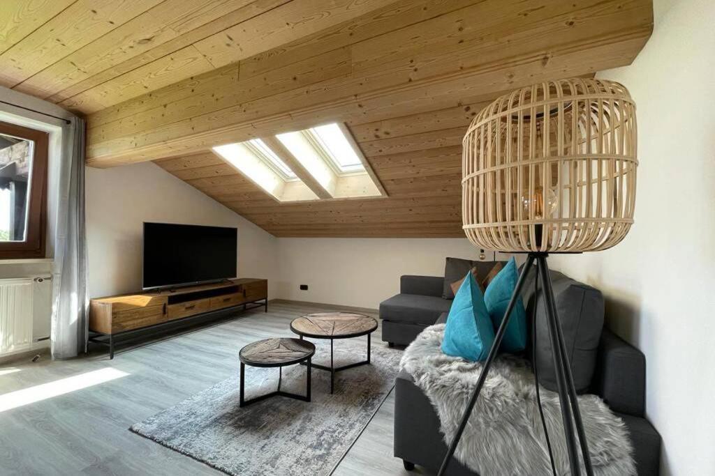 Gemuetliche Ferienwohnung Im Dg Am Tegernsee - Bergblick, Ruhe & Ganz Viel Platz Bad Wiessee Ngoại thất bức ảnh